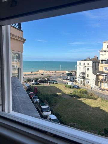 Garden Square Central 2 Bed & Sea-View Apartment Brighton Ngoại thất bức ảnh